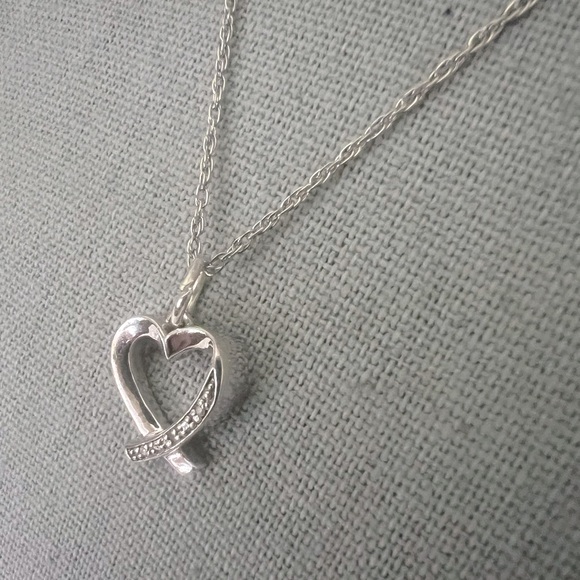 Vintage Genuine Natural Diamond Heart .925 Sterling Silver Necklace - Picture 4 of 6